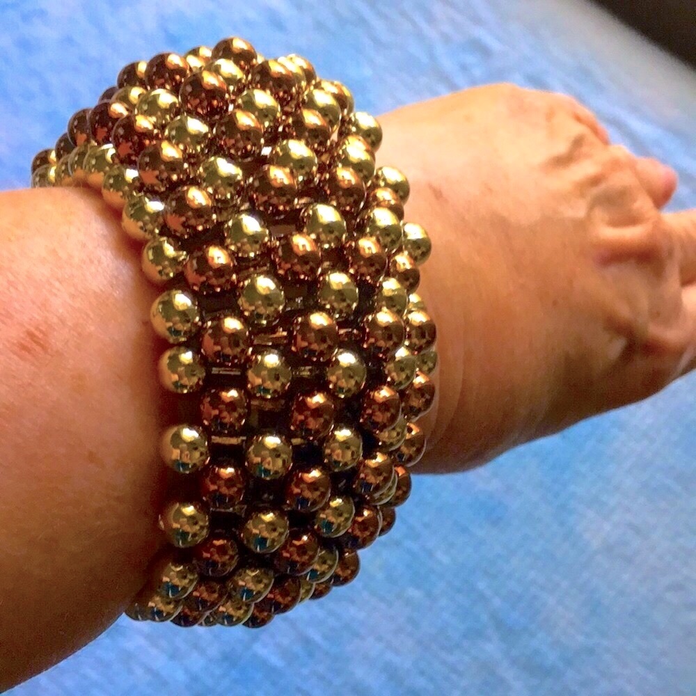 GOLD/COPPER BEADED BRACELET - Picture 8 of 9